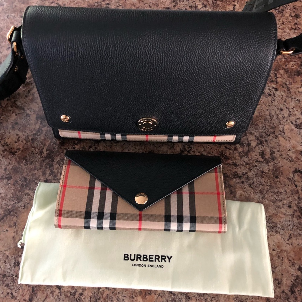 NEW❗️Burberry strap bag - Picture 7 of 9
